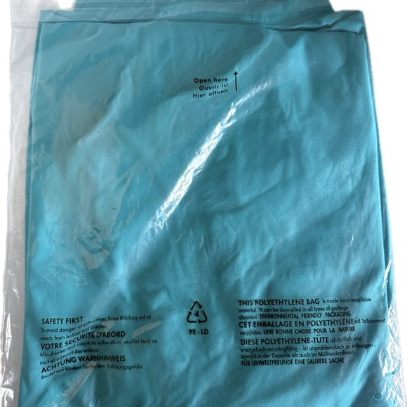 Puma Aqua Blue Windbreaker Jacket - Picture 4 of 16